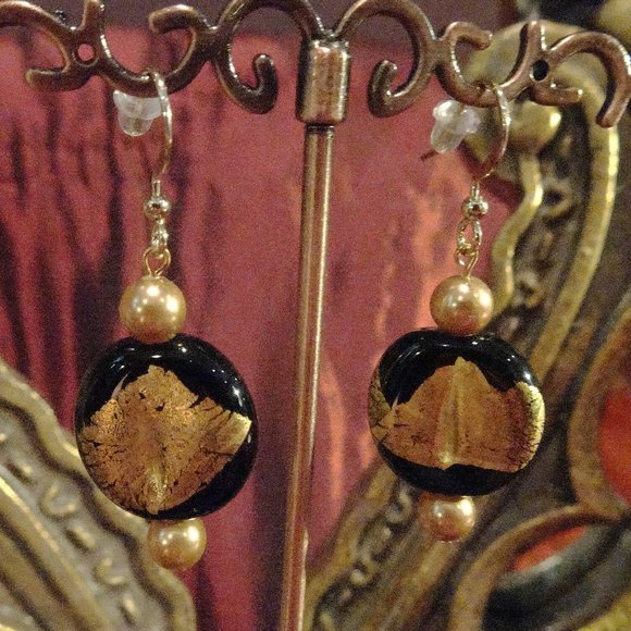 Handmade earrings in Czech lampwork design with gold leaf on black tab - Picture 1 of 7
